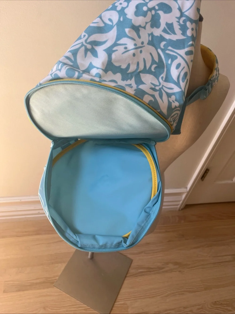 2003 Y2K Vintage GAP Blue Floral Drawstring Backpack with Yellow Accents